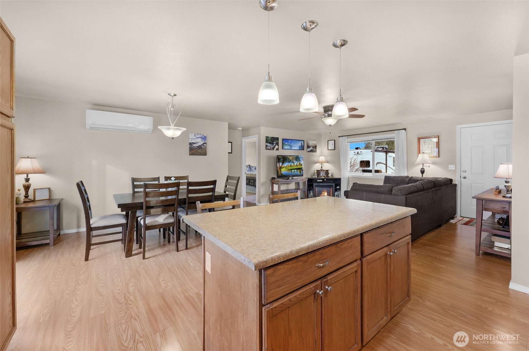 402 Haines Street Sedro-Woolley, WA 98284 - Photo 8 of 24 a large kitchen with a table and chairs