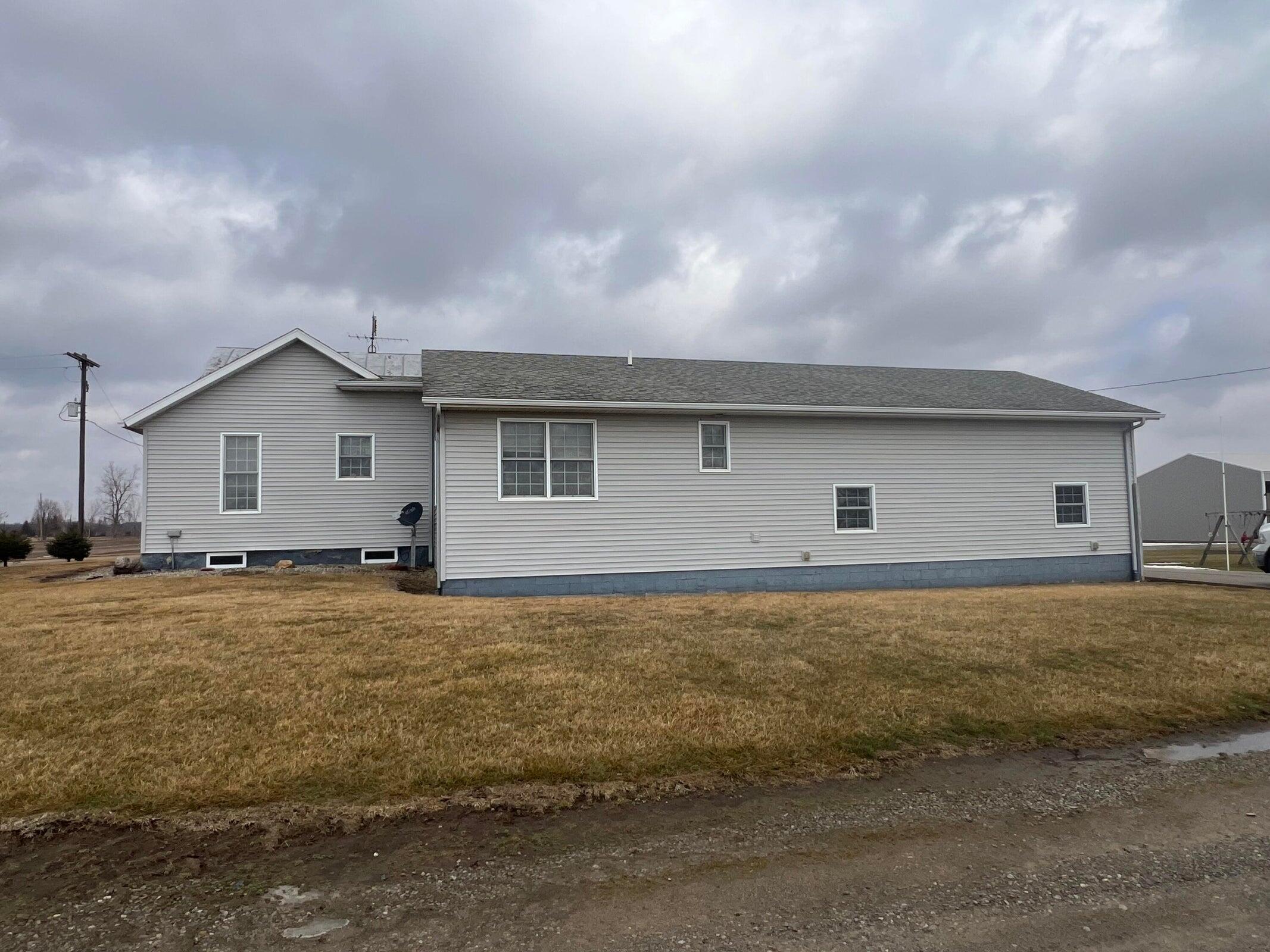 13091 Birdlake Road Waldron, MI 49288 - Photo 4 of 45 20260227220819905238000000-o