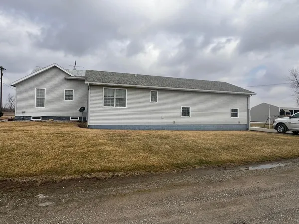 $475,000 | 13091 Birdlake Road, Waldron, MI 49288