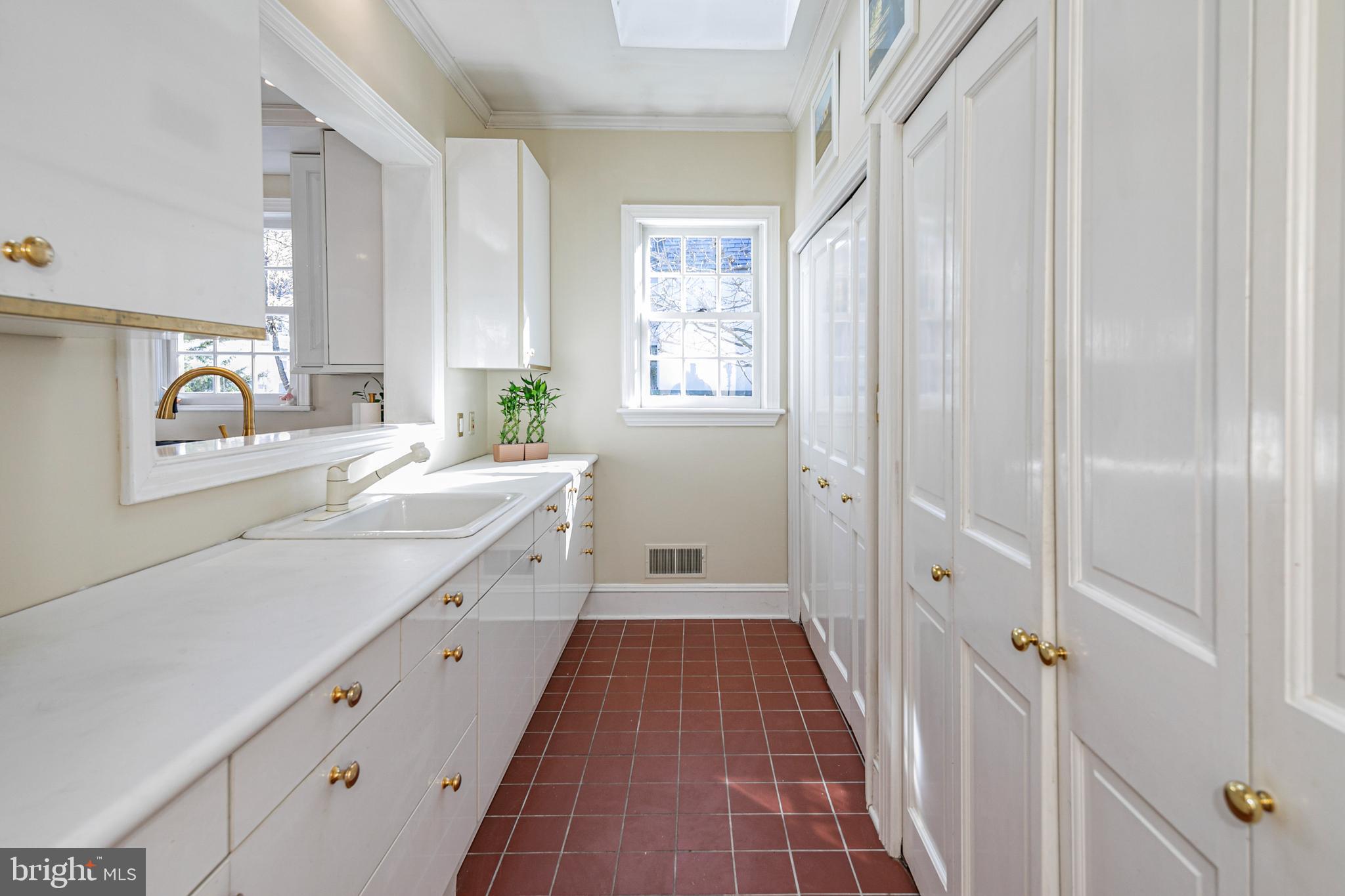 240 Library Place Princeton, NJ 08540 - Photo 12 of 42