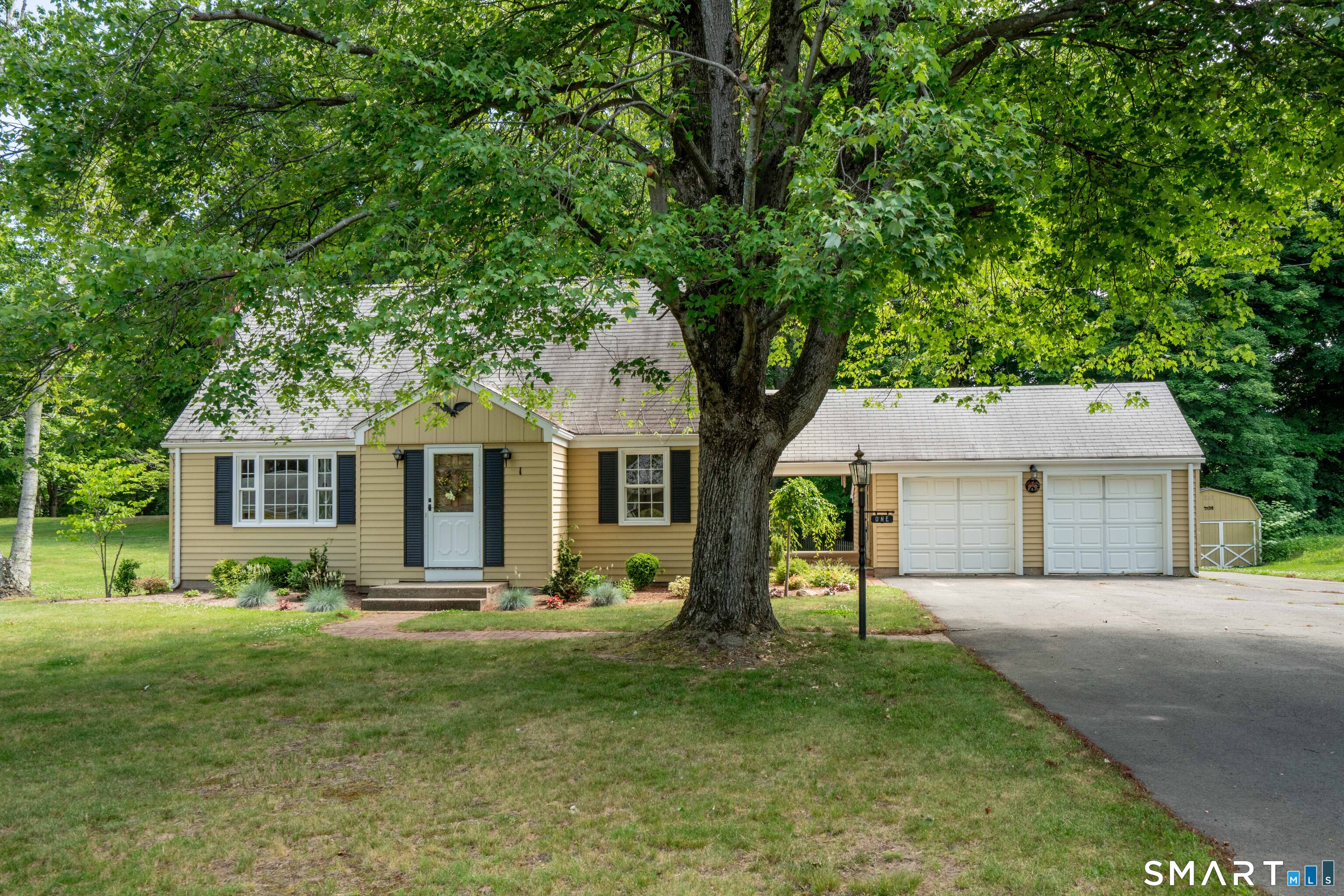 1 Foothills Way Bloomfield, CT 06002 - Photo 1 of 33