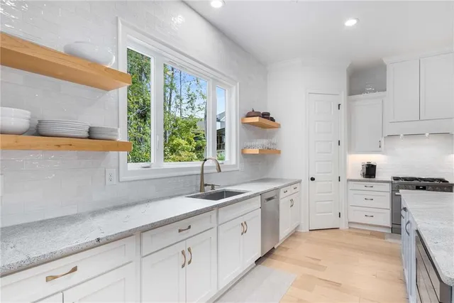 $924,900 | 7150 Bluebird Cove, Gainesville, GA 30506