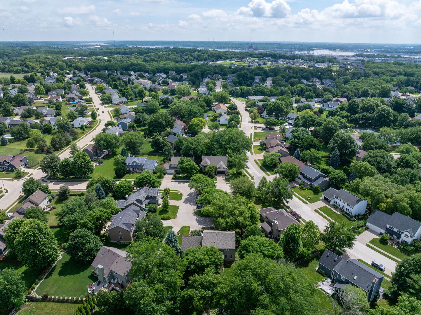 1926 Ashford Road Bettendorf, IA 52722 - Photo 45 of 55