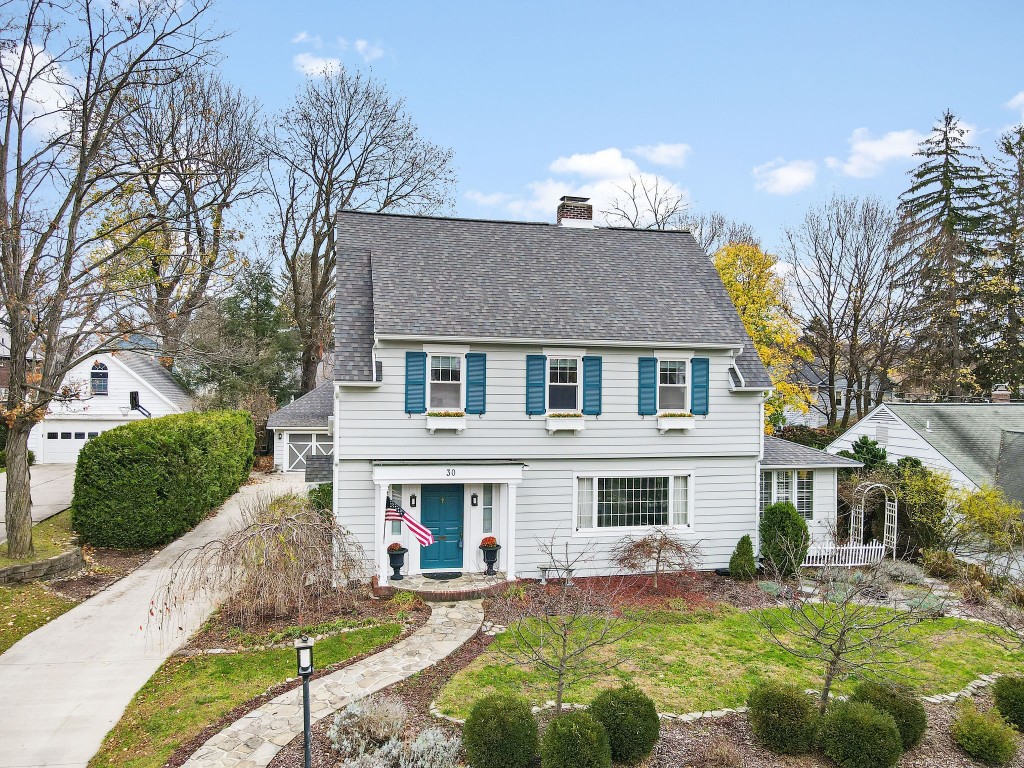 30 Avon Road Binghamton, NY 13905 - Photo 1 of 40 Gallery Image 1