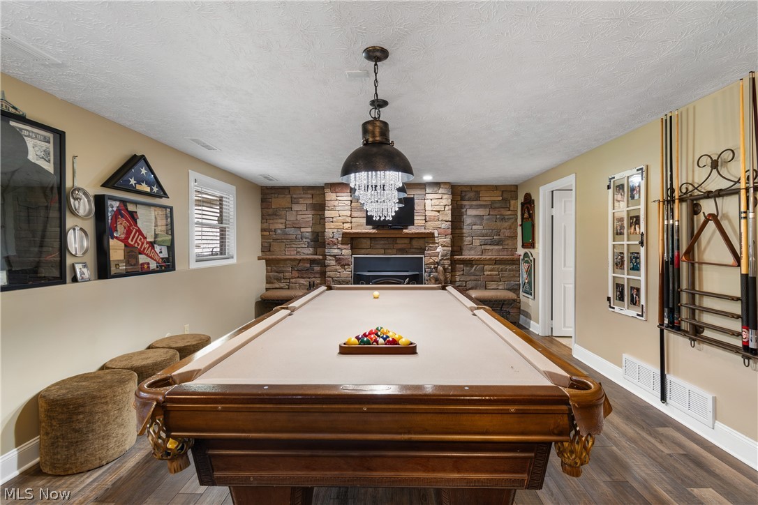440 Moore Road Green, OH 44319 - Photo 26 of 43 pool table and billiards rack stays