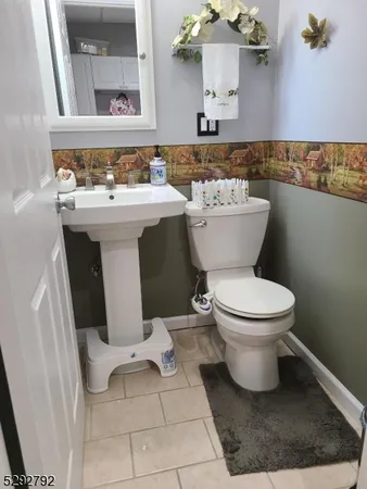 $2,800 | 154 West Washington Avenue, Unit A, Washington, NJ 07882