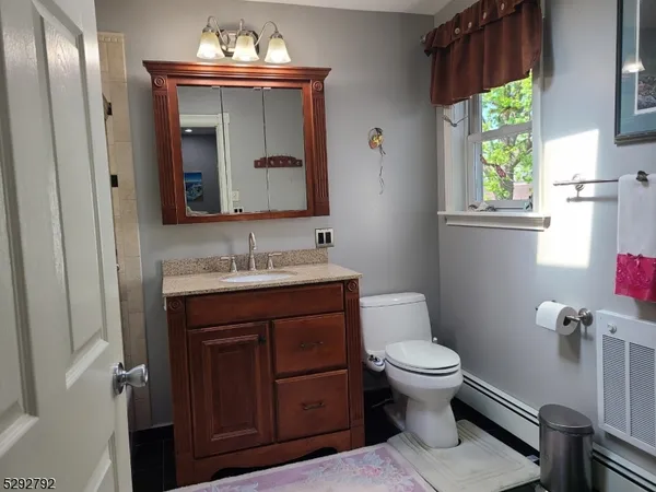 $2,800 | 154 West Washington Avenue, Unit A, Washington, NJ 07882