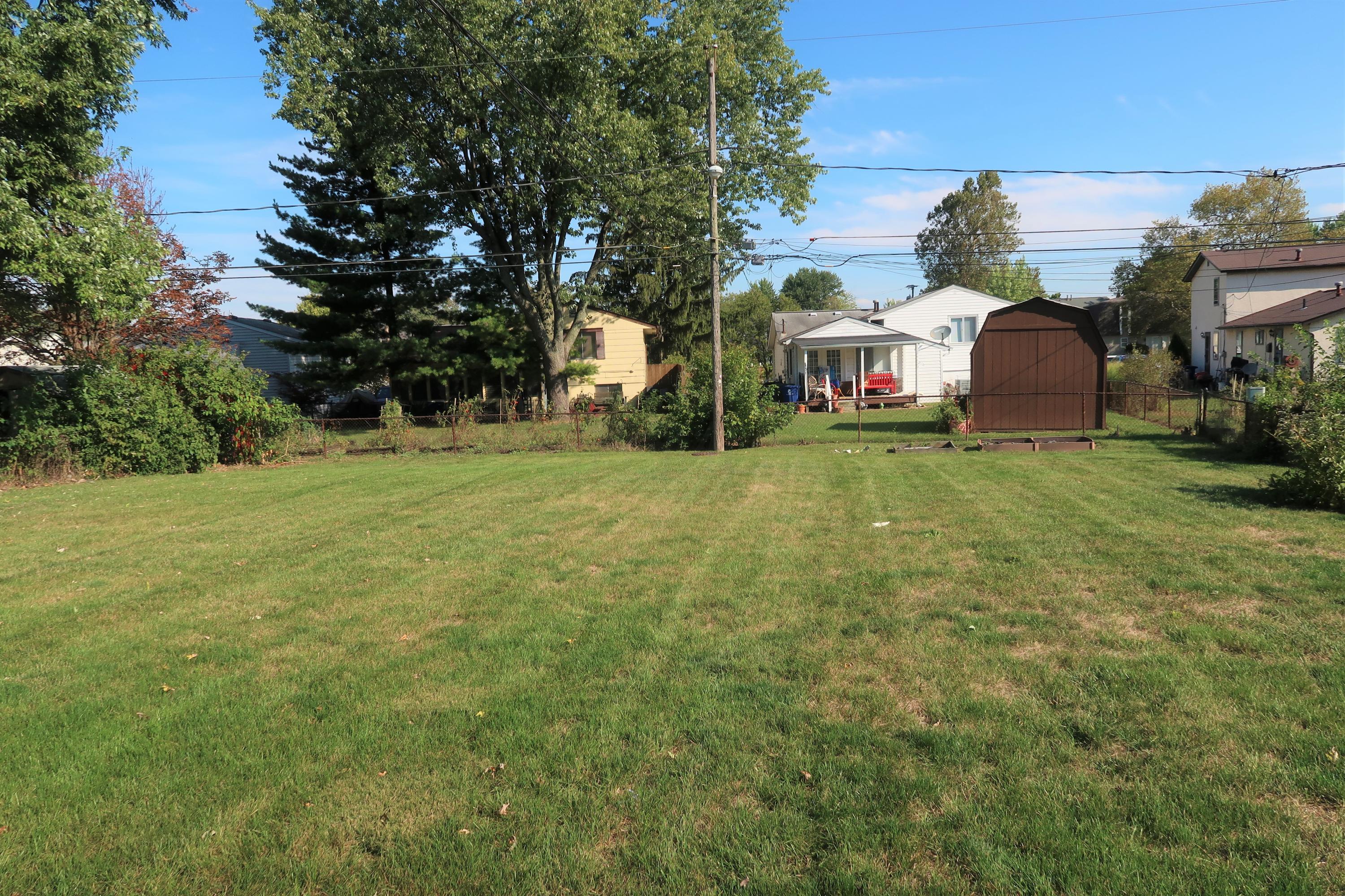 1908 Brookfield Road Columbus, OH 43229 - Photo 4 of 18 Gallery Image 4