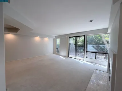 $4,700 | 801 Lakemont Place, Unit 6, San Ramon, CA 94582