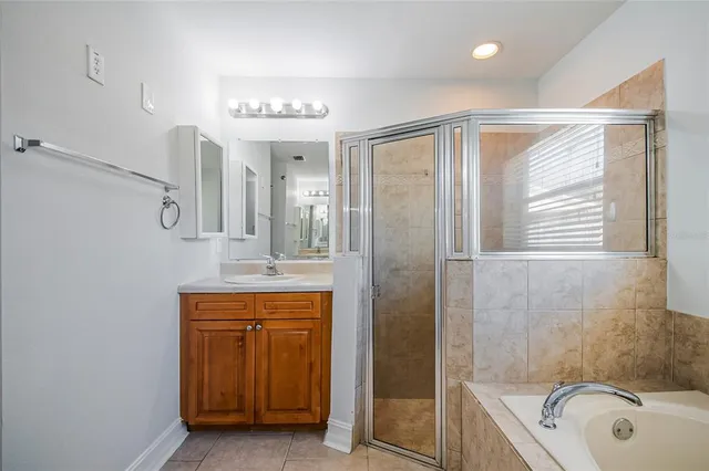 $2,200 | 2370 Pine Street, Oviedo, FL 32765