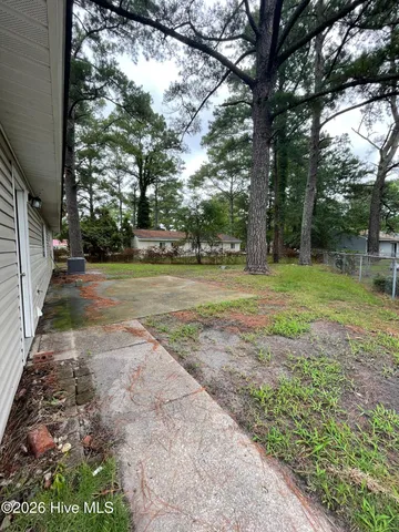 $1,350 | 101 Ivey Court, Jacksonville, NC 28540