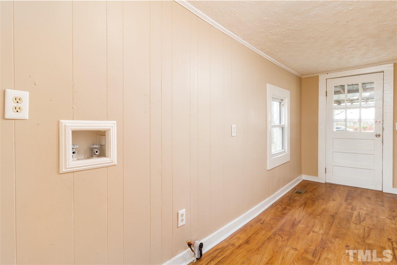 320 Hill Street Roxboro, NC 27573 - Photo 16 of 30