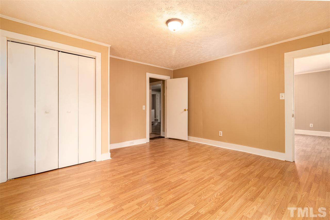320 Hill Street Roxboro, NC 27573 - Photo 20 of 30