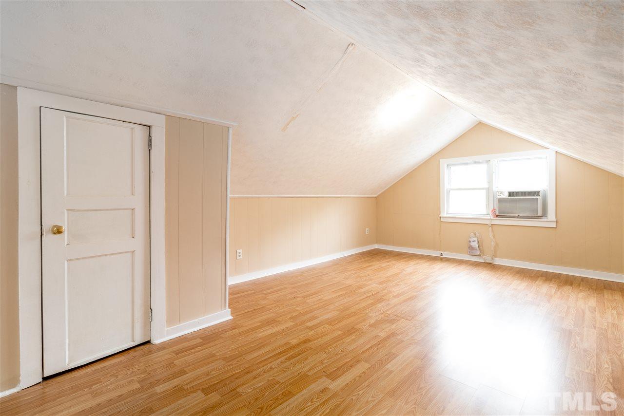 320 Hill Street Roxboro, NC 27573 - Photo 27 of 30