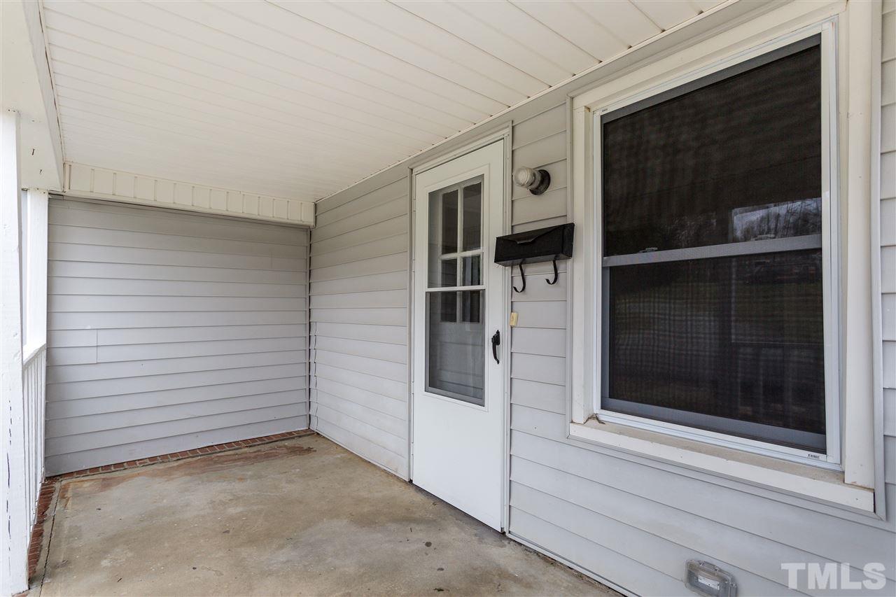 320 Hill Street Roxboro, NC 27573 - Photo 7 of 30