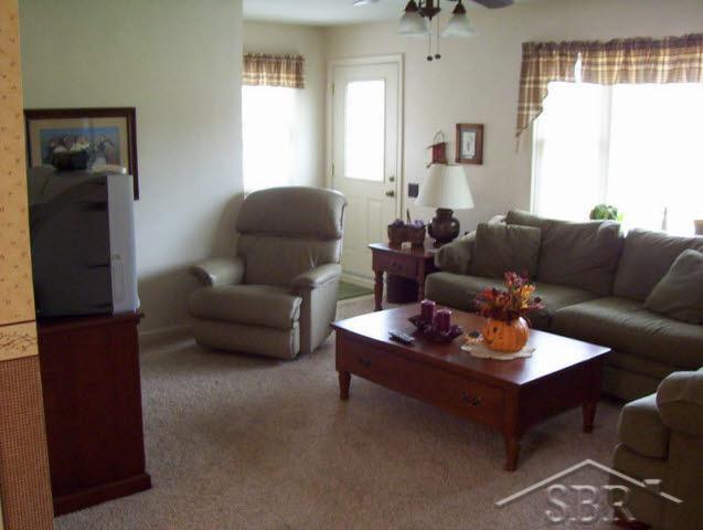 15850 Doyle Road Hemlock, MI 48626 - Photo 7 of 10 20035470-6.JPG