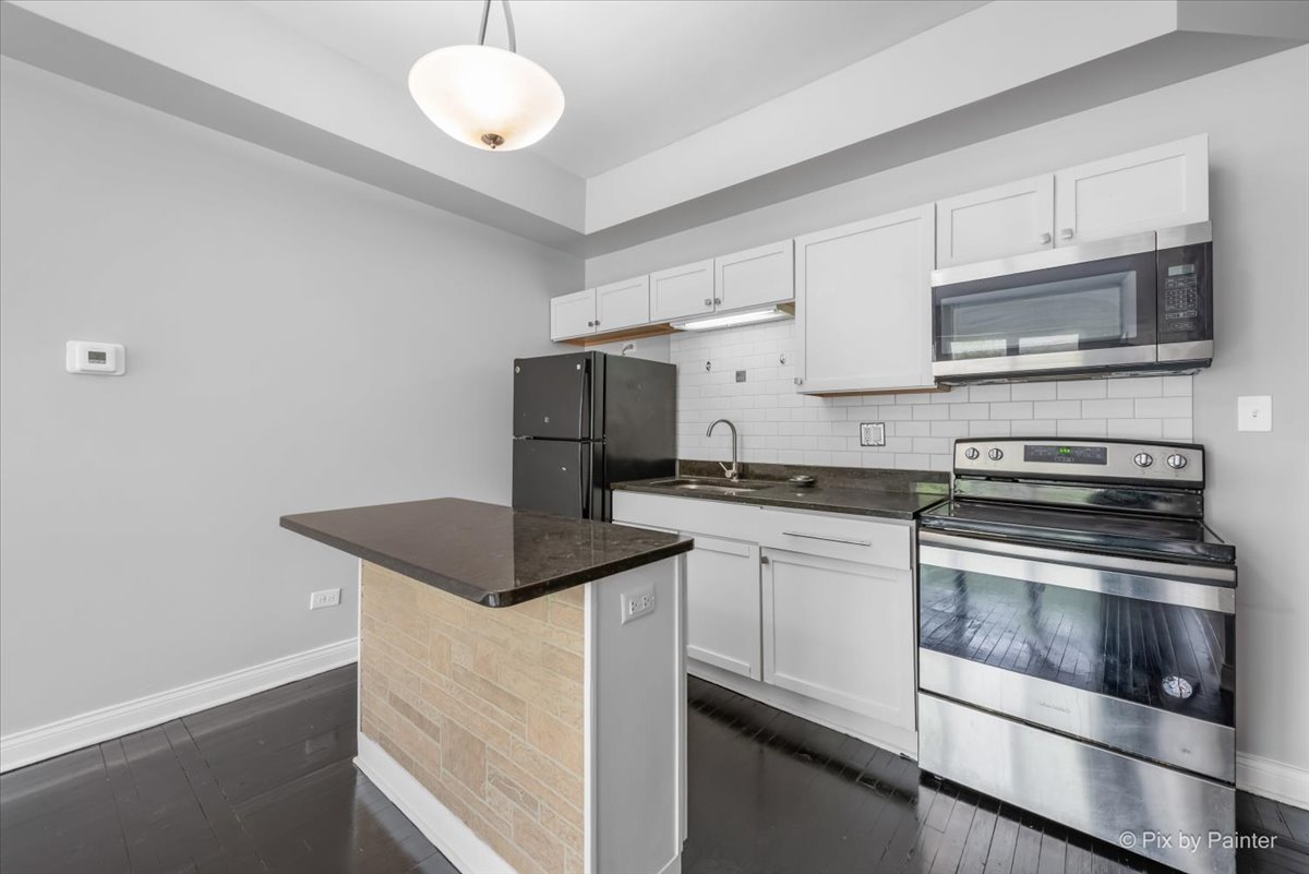 4412 South Prairie Avenue Chicago, IL 60653 - Photo 17 of 27