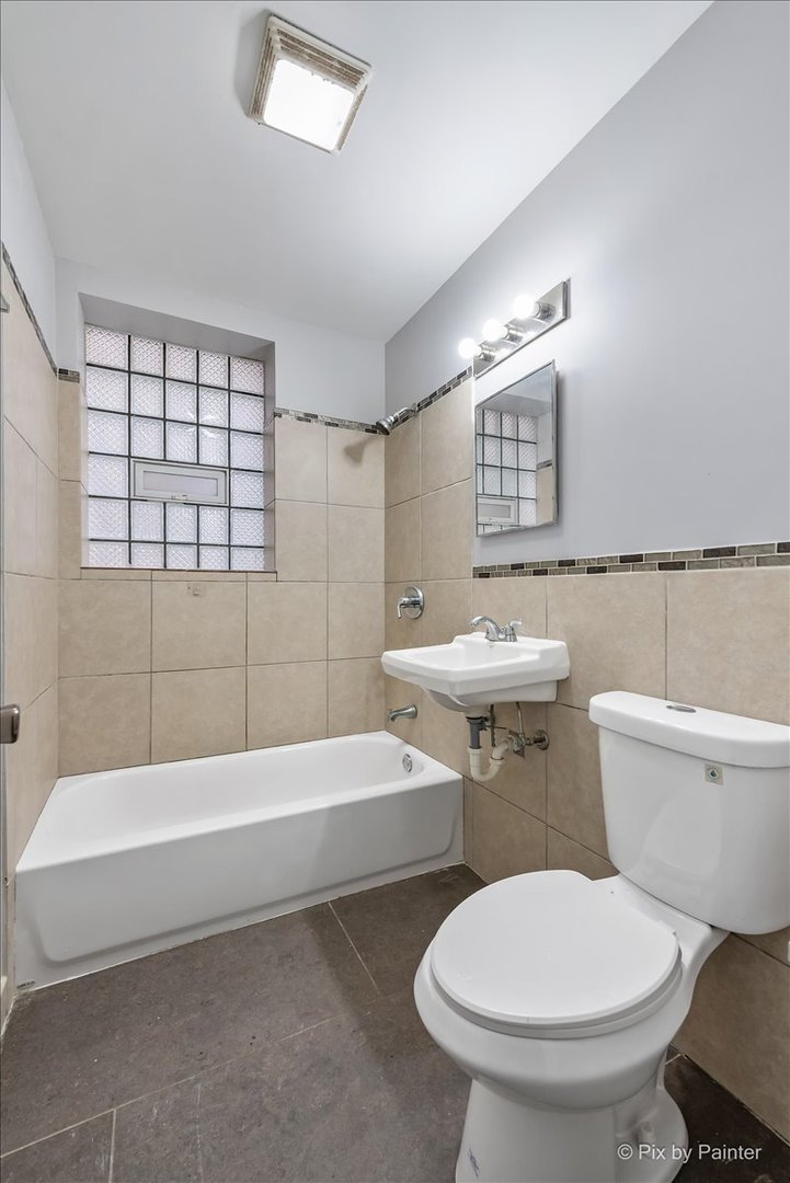 4412 South Prairie Avenue Chicago, IL 60653 - Photo 20 of 27