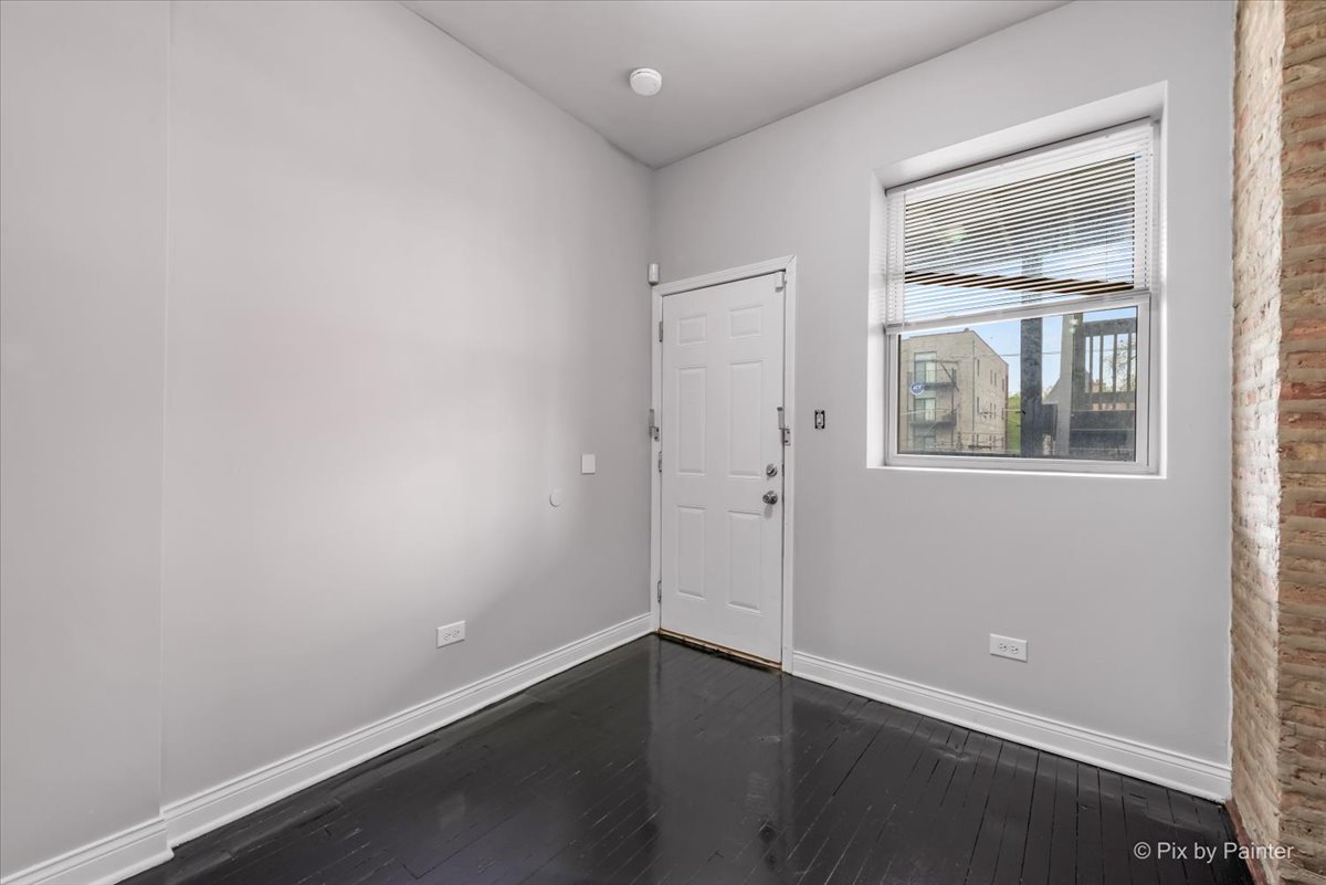 4412 South Prairie Avenue Chicago, IL 60653 - Photo 23 of 27