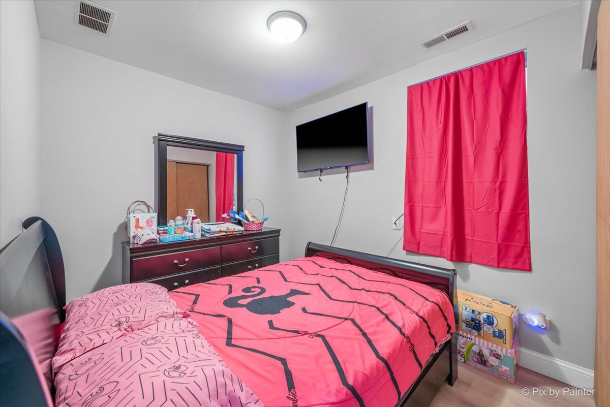 4412 South Prairie Avenue Chicago, IL 60653 - Photo 8 of 27