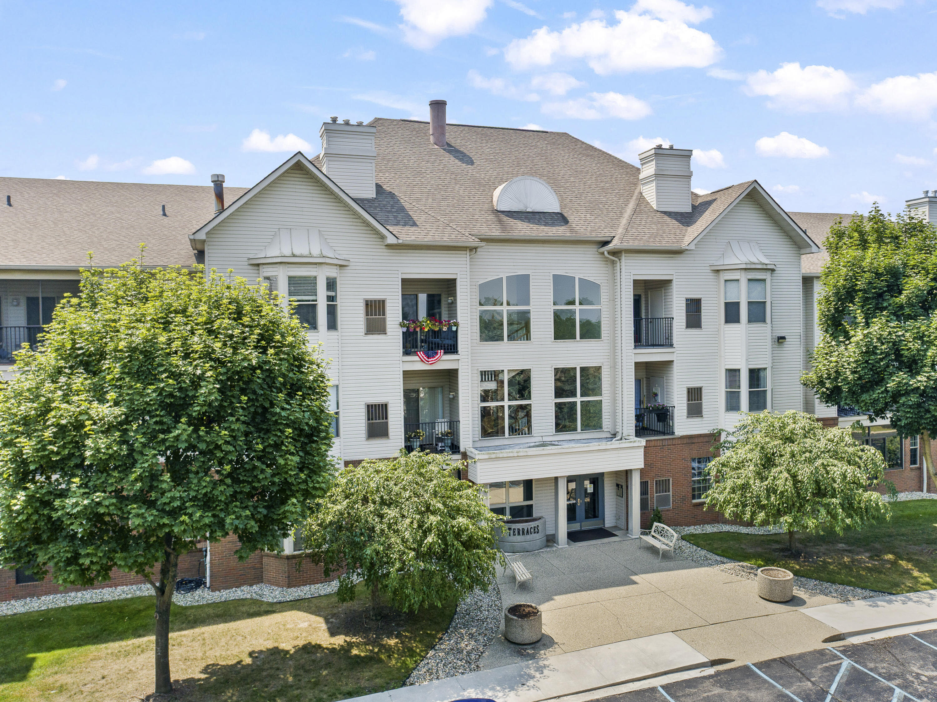 39144 Hayes Road Clinton Township, MI 48038 - Photo 42 of 46 DJI_0069