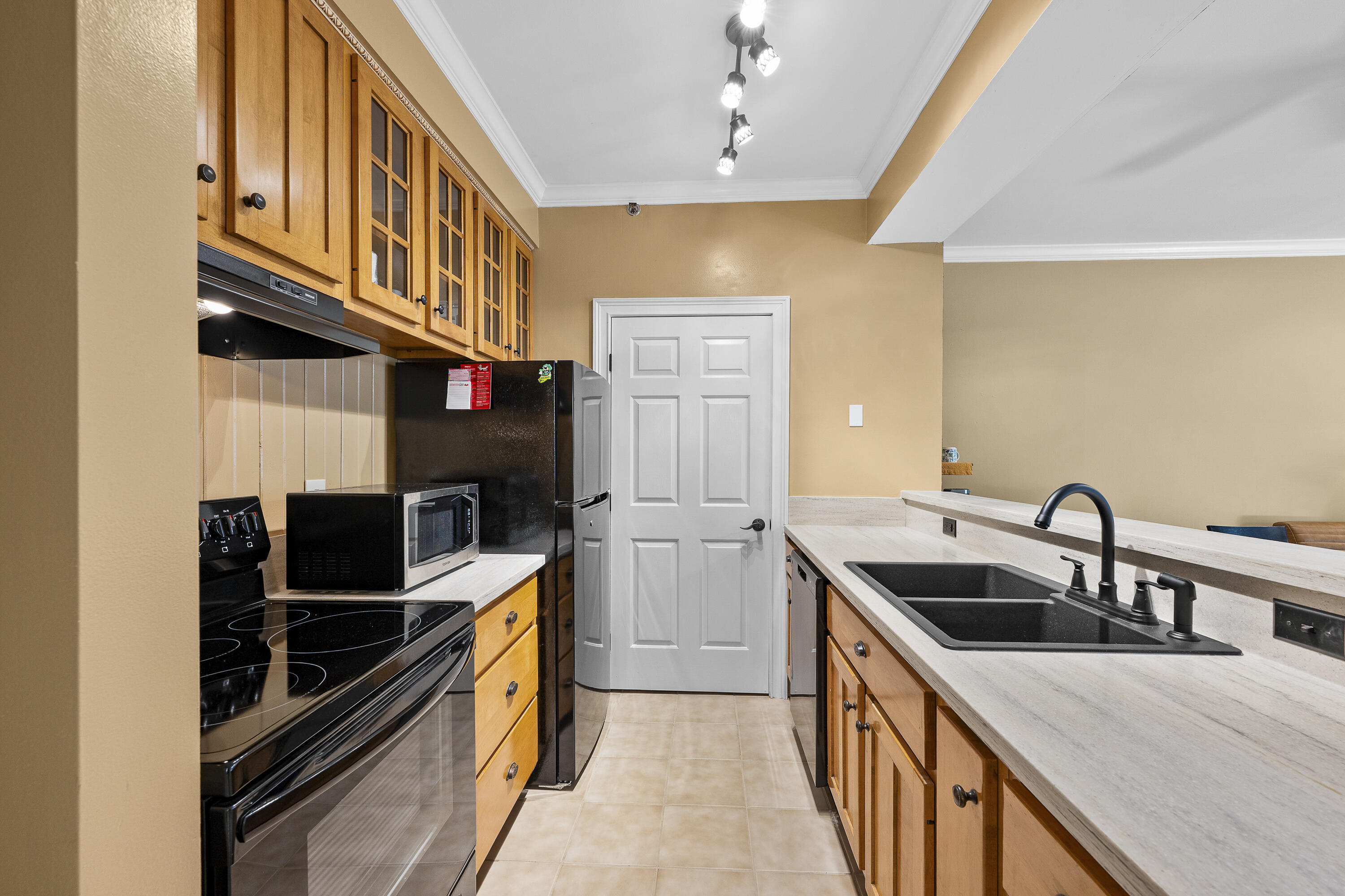 39144 Hayes Road Clinton Township, MI 48038 - Photo 8 of 46 _DSC1865