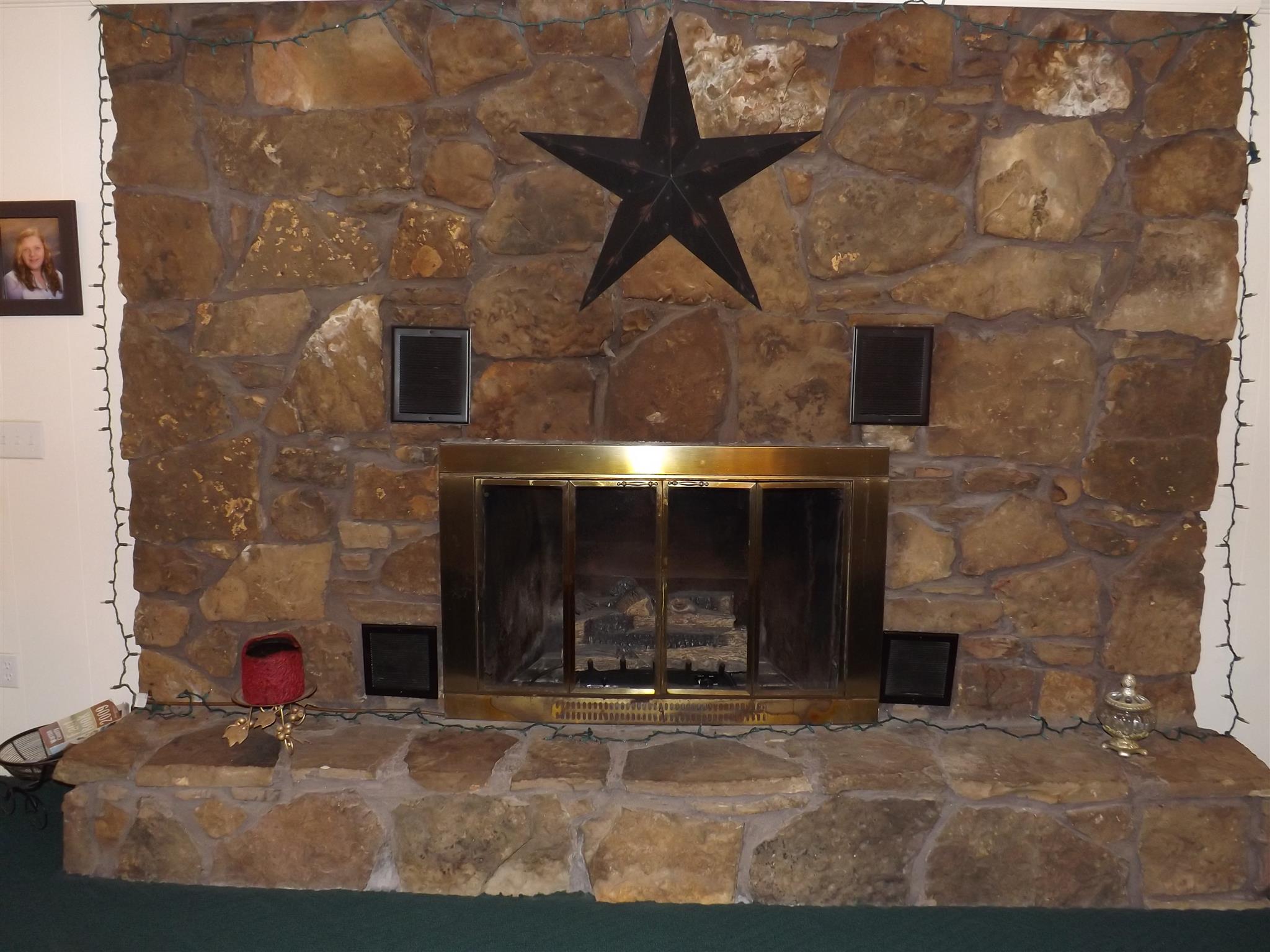 1600 Mud Creek Road Morrison, TN 37357 - Photo 13 of 28 a view of fireplace and car parked