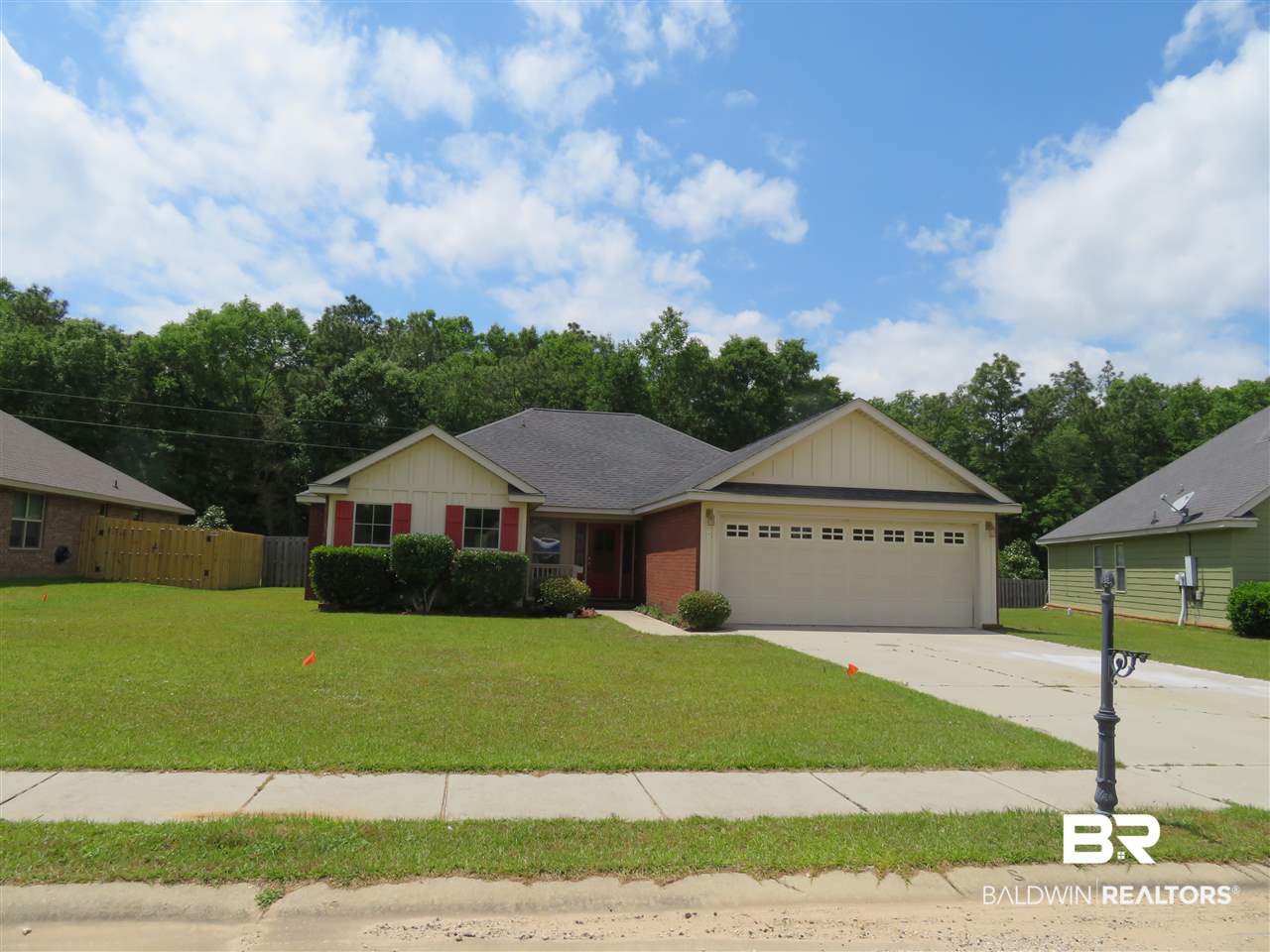 22081 Garland Loop Silverhill, AL 36576 - Photo 1 of 20