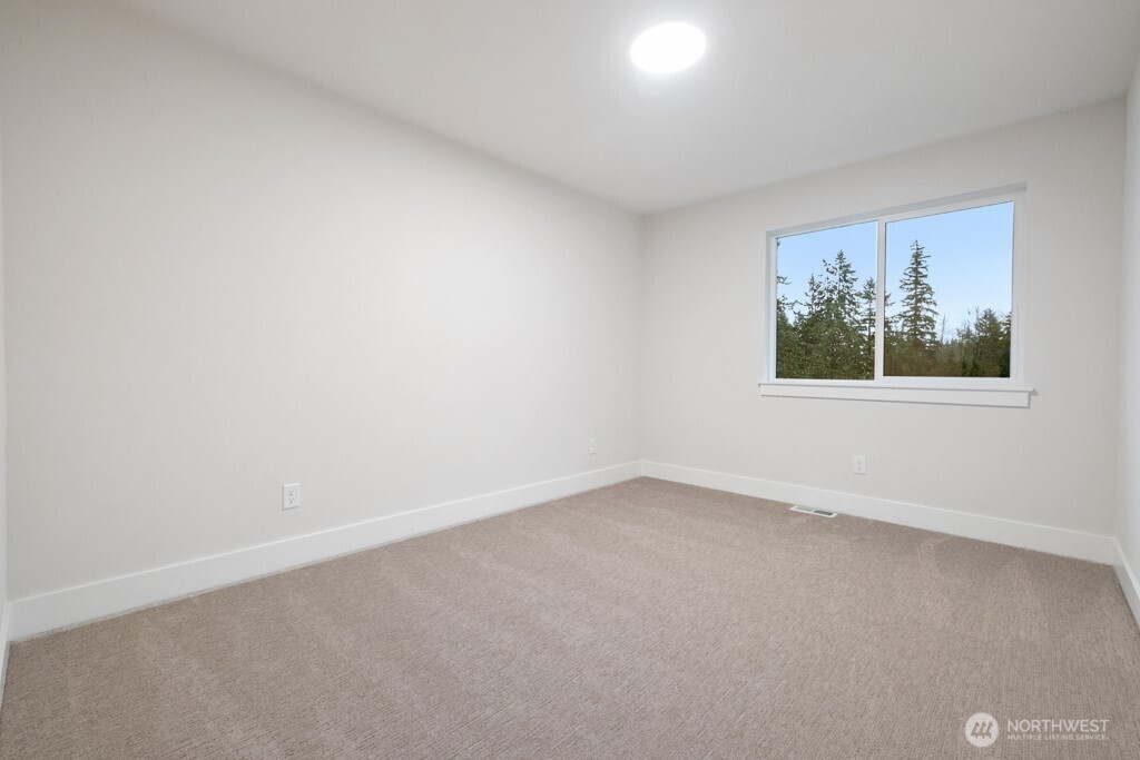 18007 Southeast 250th Place, Unit 1 Covington, WA 98042 - Photo 30 of 34