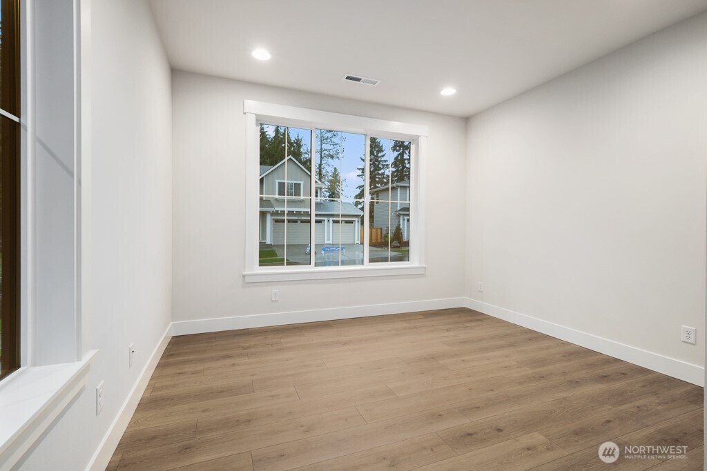 18007 Southeast 250th Place, Unit 1 Covington, WA 98042 - Photo 9 of 34