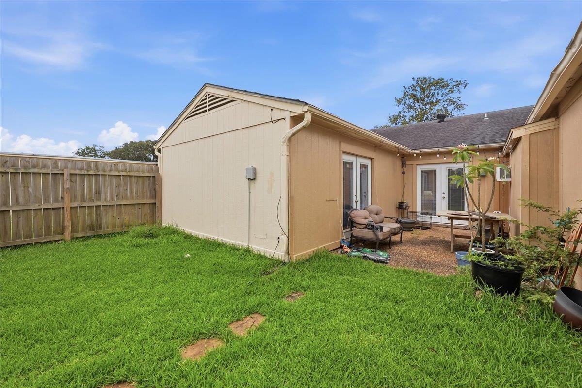 455 Georgetown Street Beaumont, TX 77707 - Photo 32 of 38