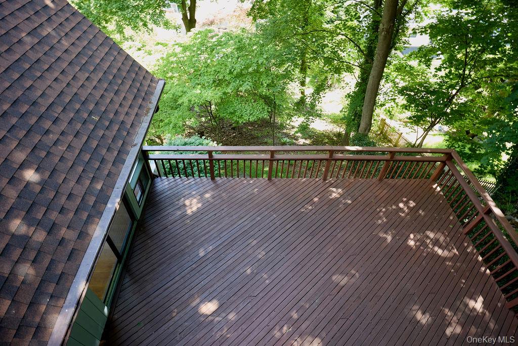 273 River Road Nyack, NY 10960 - Photo 41 of 48 Ariel view of the deck