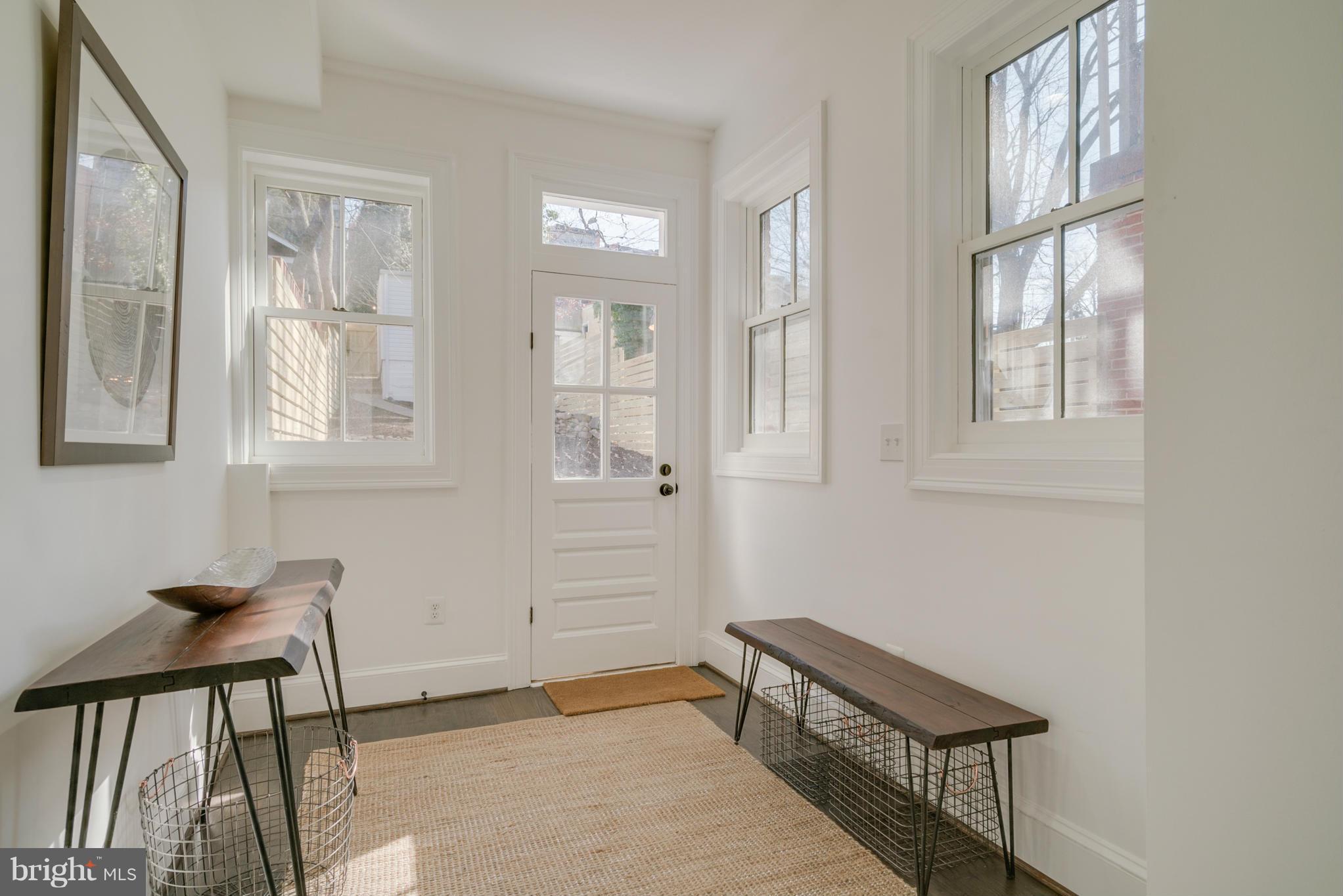 2023 Park Road Northwest Washington, DC 20010 - Photo 12 of 30 Interior (General)