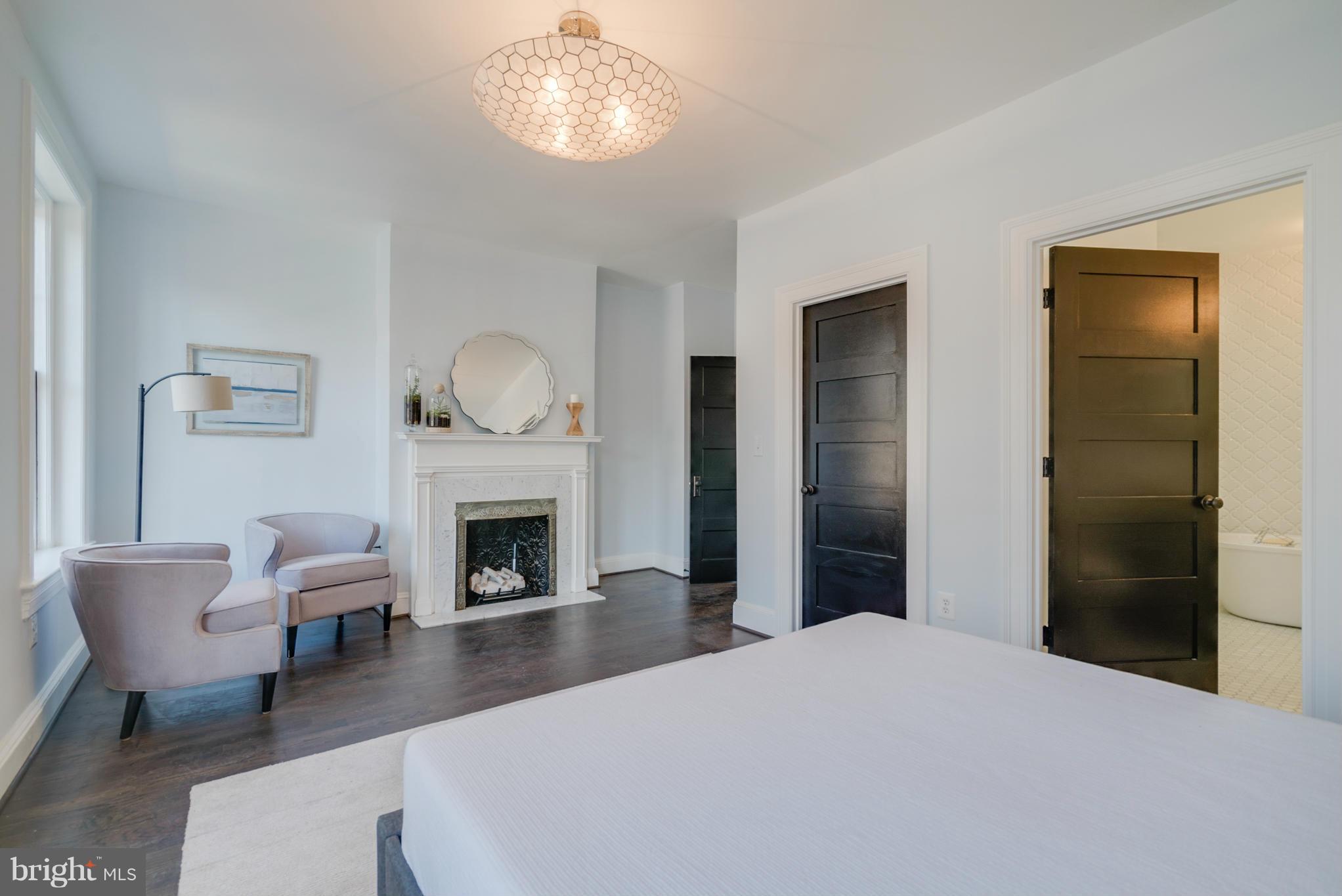 2023 Park Road Northwest Washington, DC 20010 - Photo 14 of 30 Bedroom (Master)