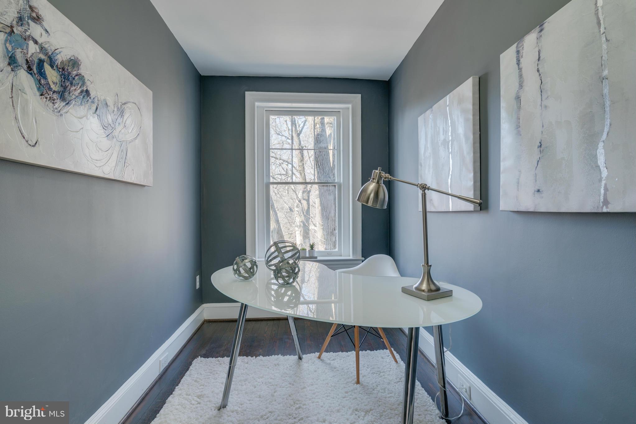 2023 Park Road Northwest Washington, DC 20010 - Photo 21 of 30 3rd Floor Small Bedroom