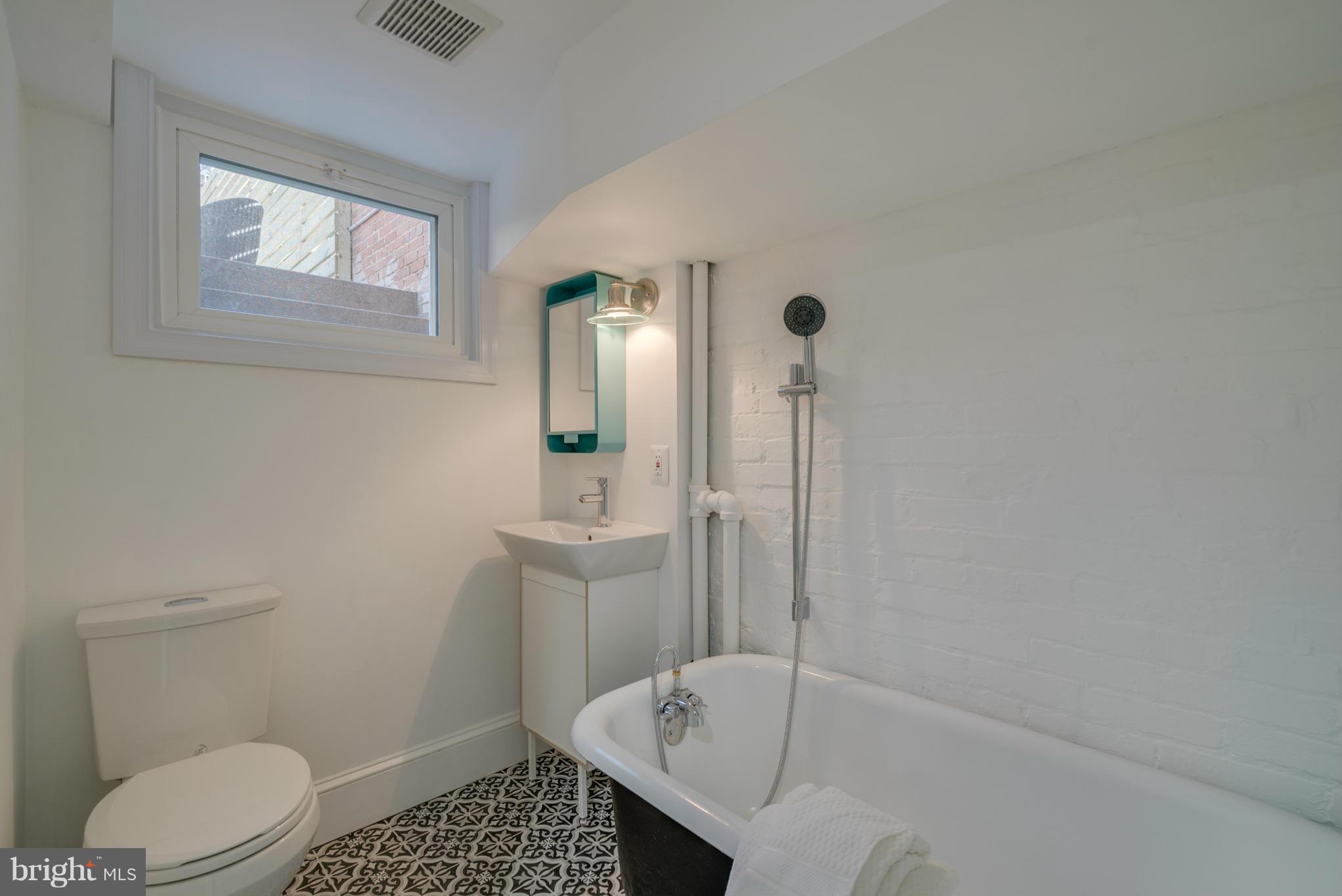 2023 Park Road Northwest Washington, DC 20010 - Photo 26 of 30 Basement Bathroom