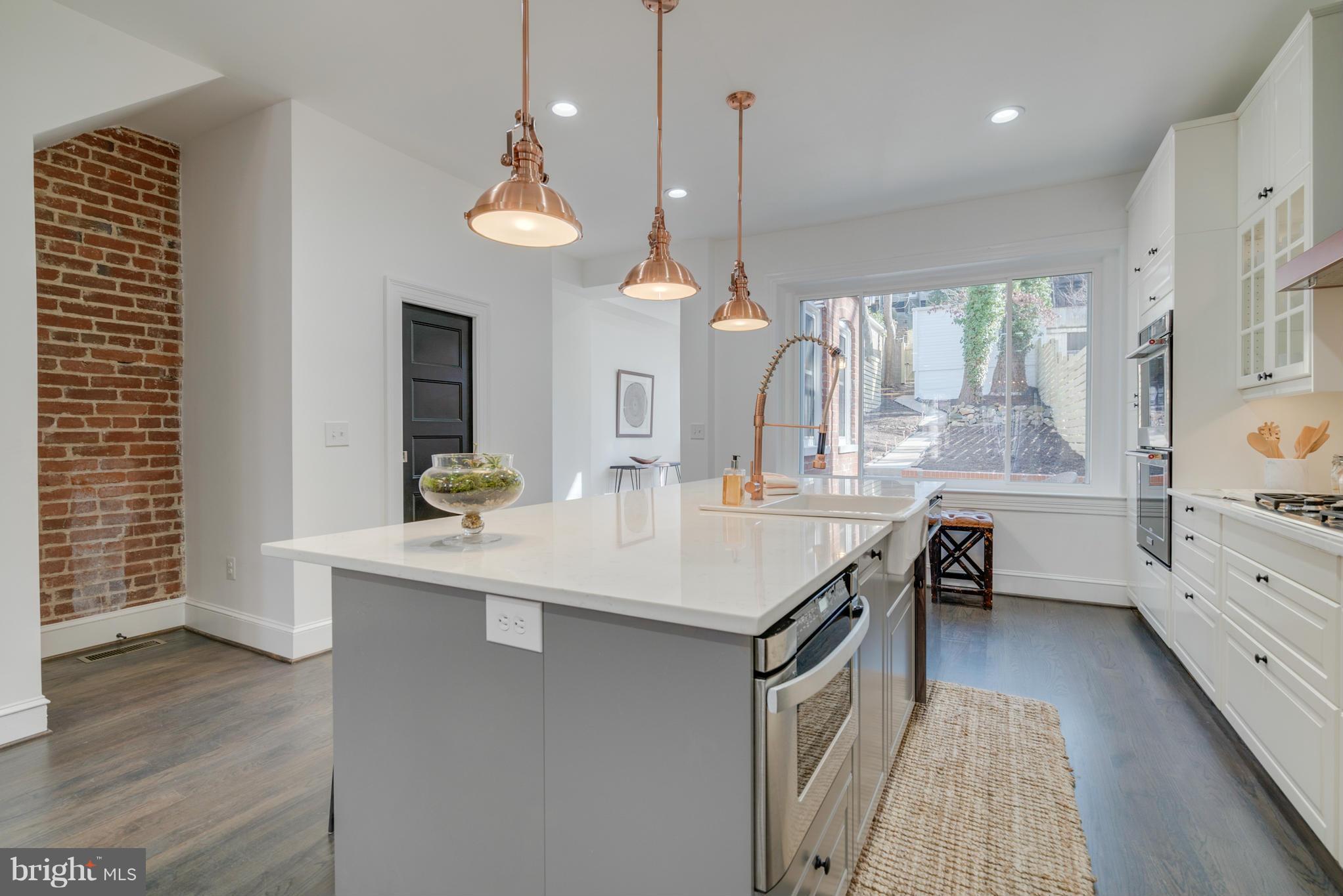 2023 Park Road Northwest Washington, DC 20010 - Photo 10 of 30 Kitchen