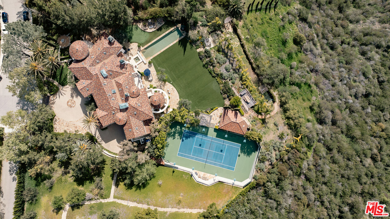 12705 Chalon Road Los Angeles, CA 90049 - Photo 45 of 45