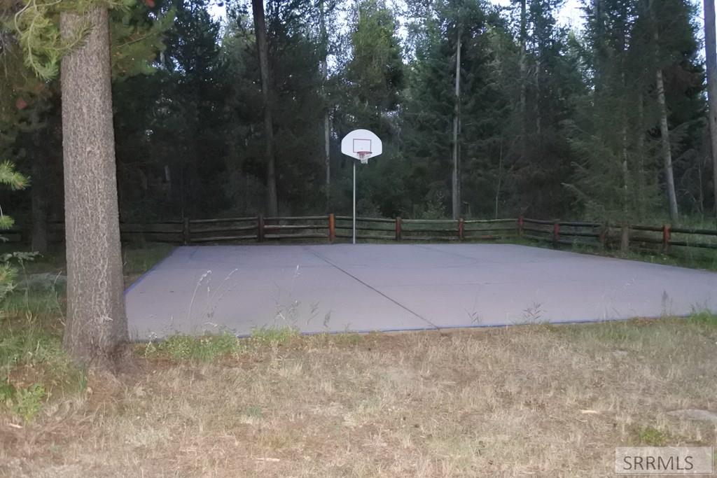 1650 Shadow Loop Island Park Ashton, ID 83420 - Photo 28 of 32 Basketball court & hoop at the Park