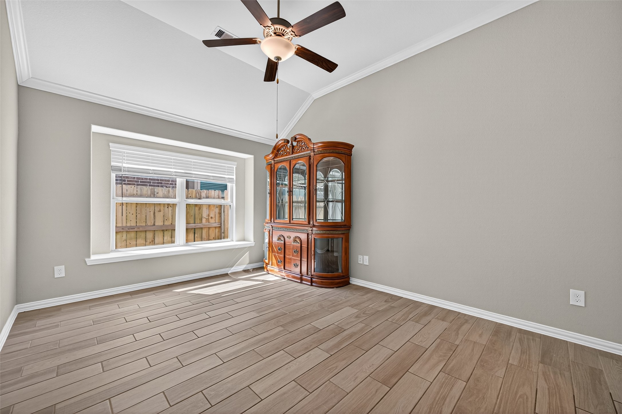 4550 Shallow Ember Drive Spring, TX 77386 - Photo 16 of 40