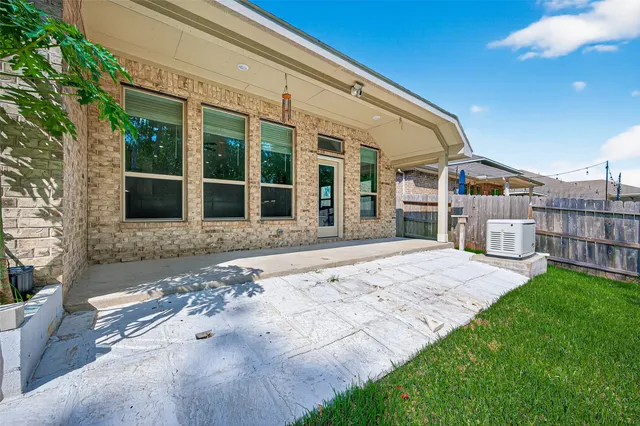 $2,750 | 4550 Shallow Ember Drive, Spring, TX 77386