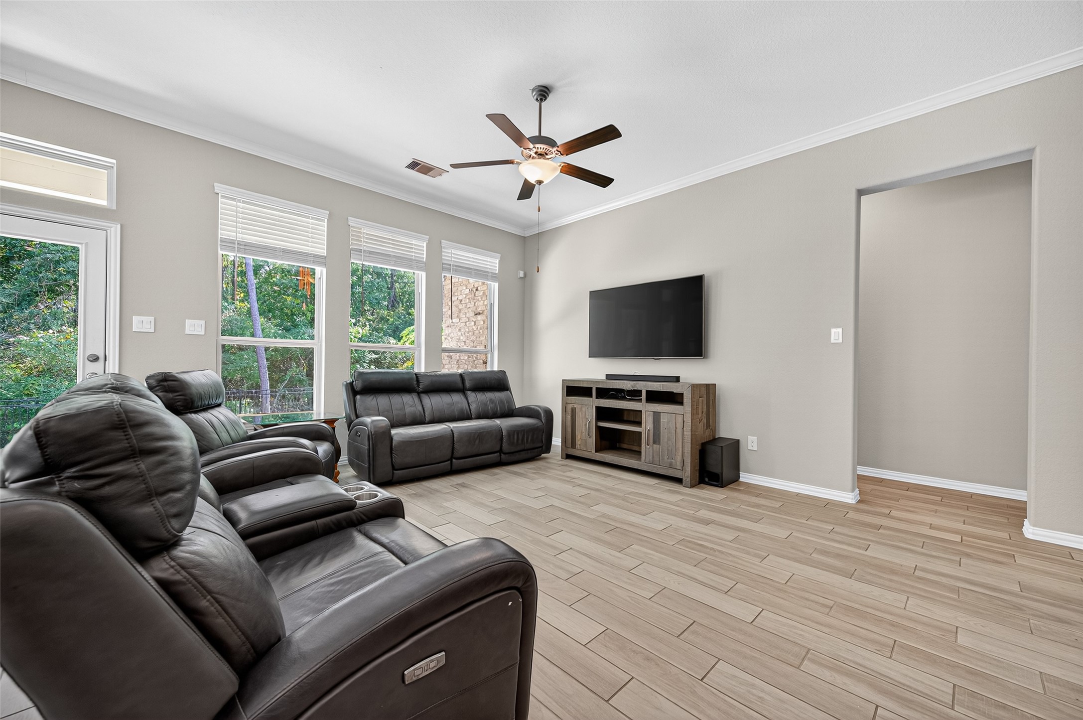 4550 Shallow Ember Drive Spring, TX 77386 - Photo 4 of 40