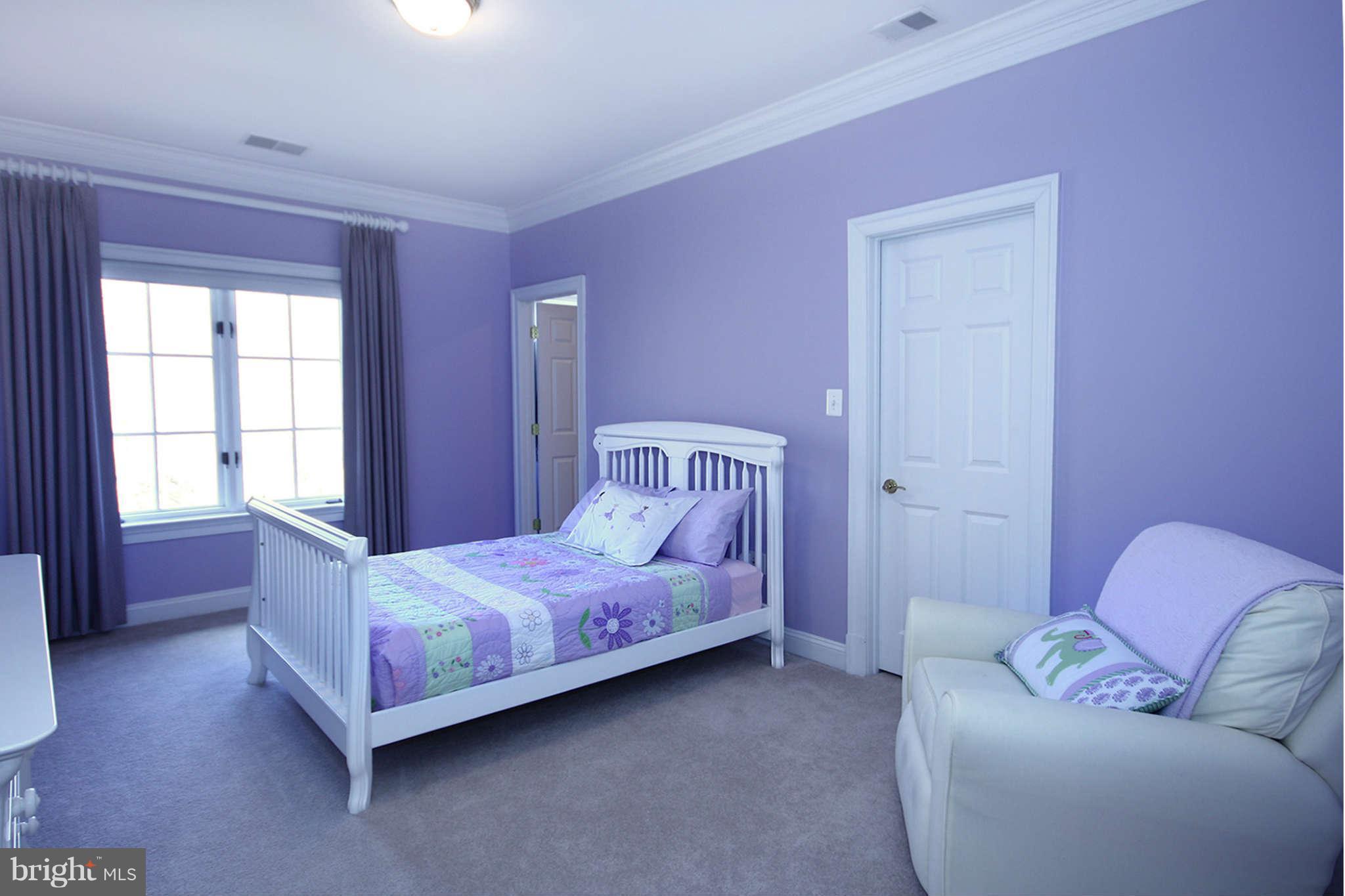 443 Walker Road Great Falls, VA 22066 - Photo 23 of 30 Bedroom