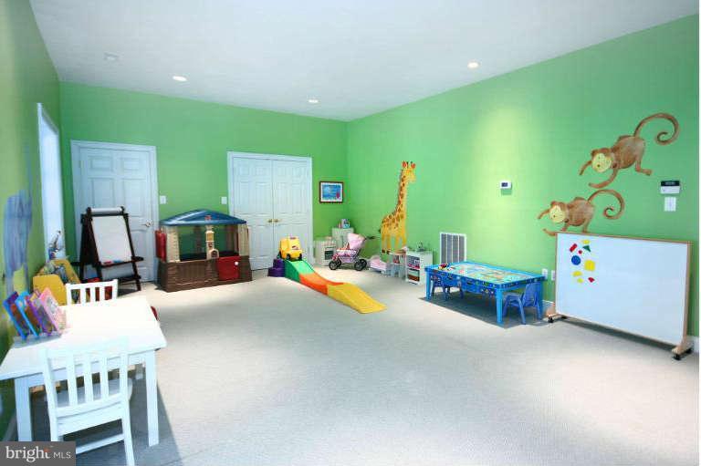 443 Walker Road Great Falls, VA 22066 - Photo 28 of 30 Lower%20Level%20Playroom