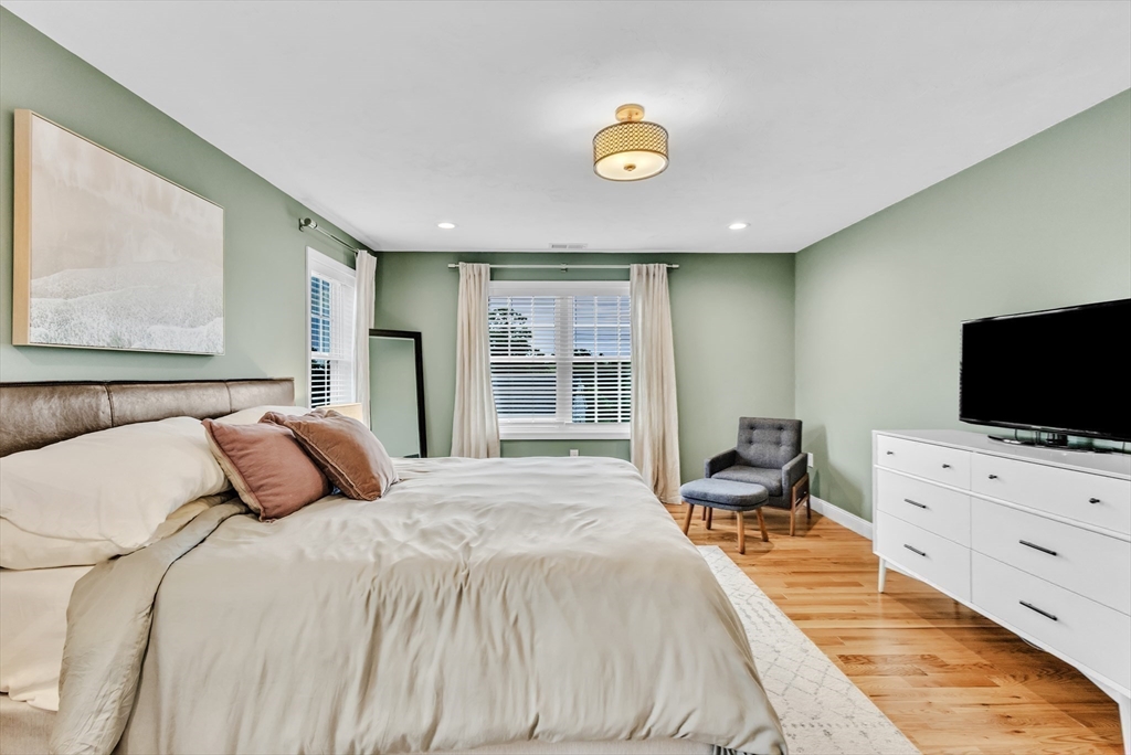 24 Paper Birch Path Worcester, MA 01605 - Photo 18 of 38