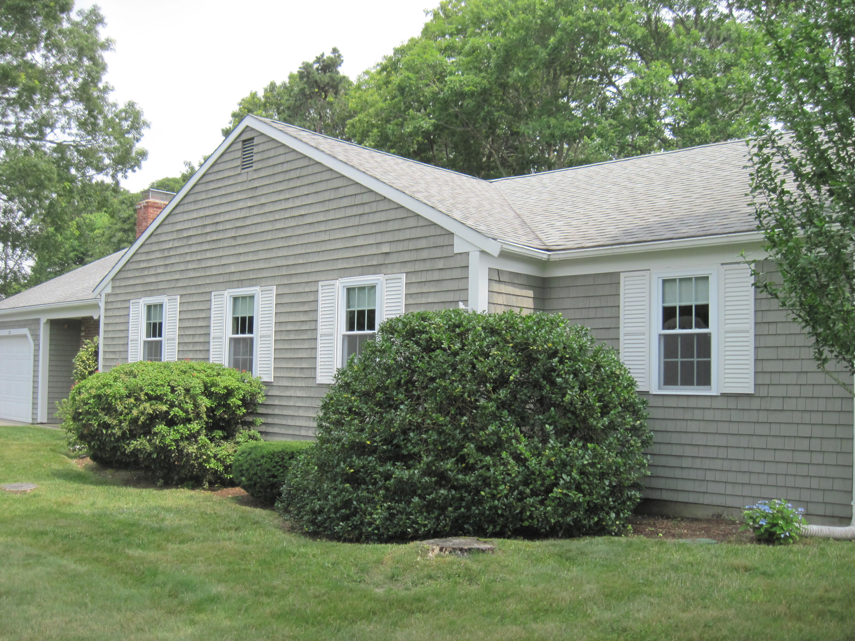 22 Eben Smith Road Centerville, MA 02632 - Photo 2 of 16 005