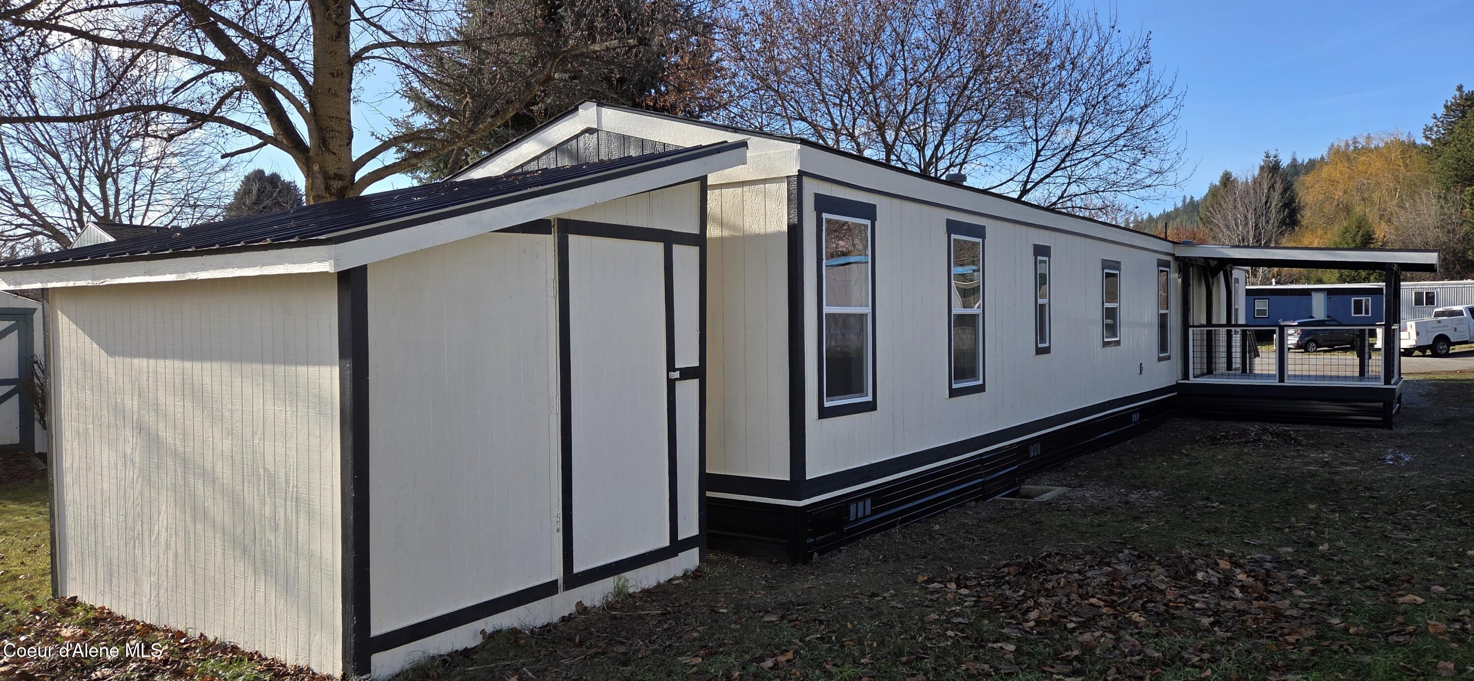 8220 West Bordon Court Rathdrum, ID 83858 - Photo 4 of 22 outside