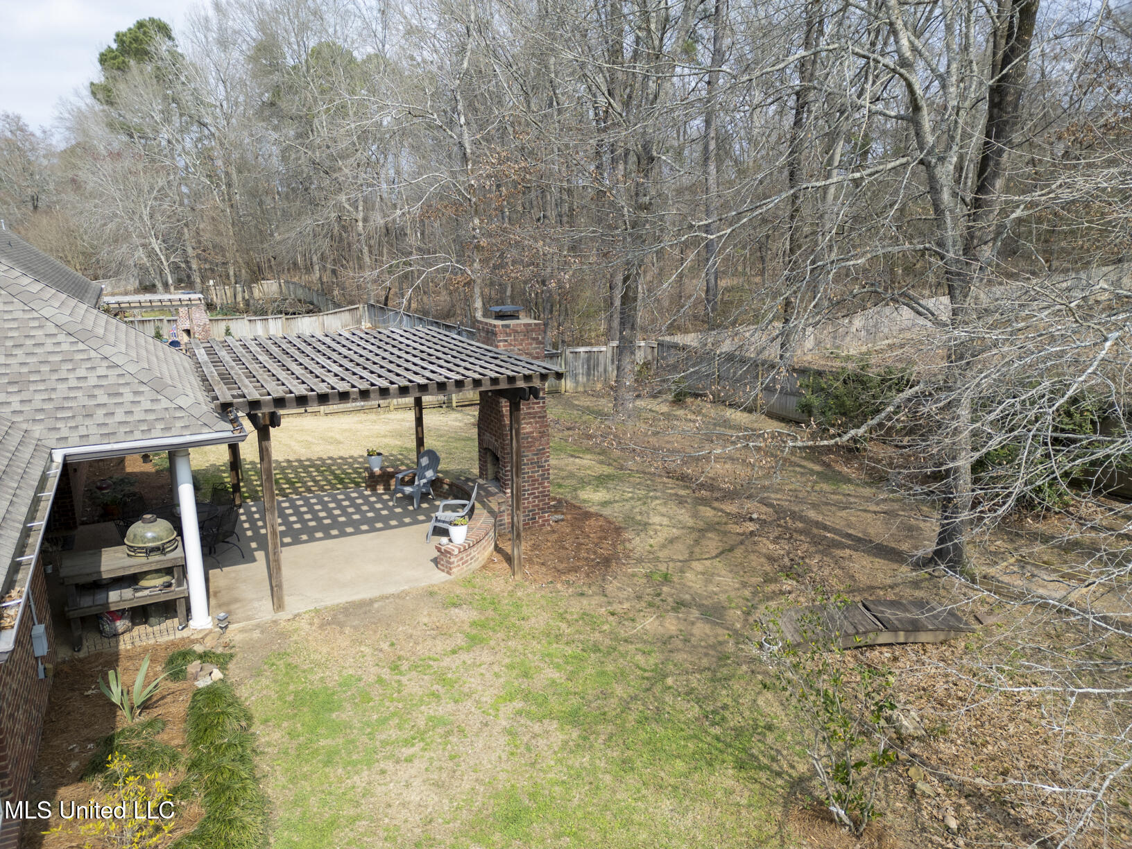 102 Speers Valley Road Brandon, MS 39042 - Photo 32 of 36 102 Speers Valley drone-3