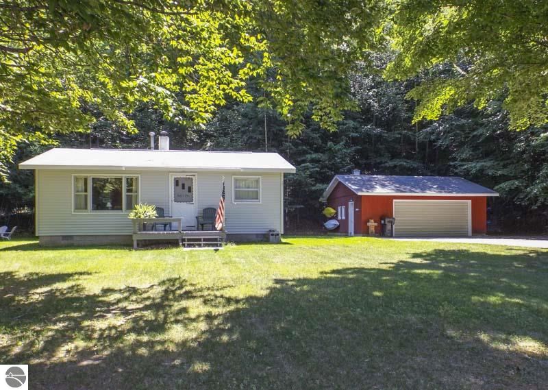 5811 South Lime Lake Road Cedar, MI 49621 - Photo 2 of 22 1811328-1.JPG