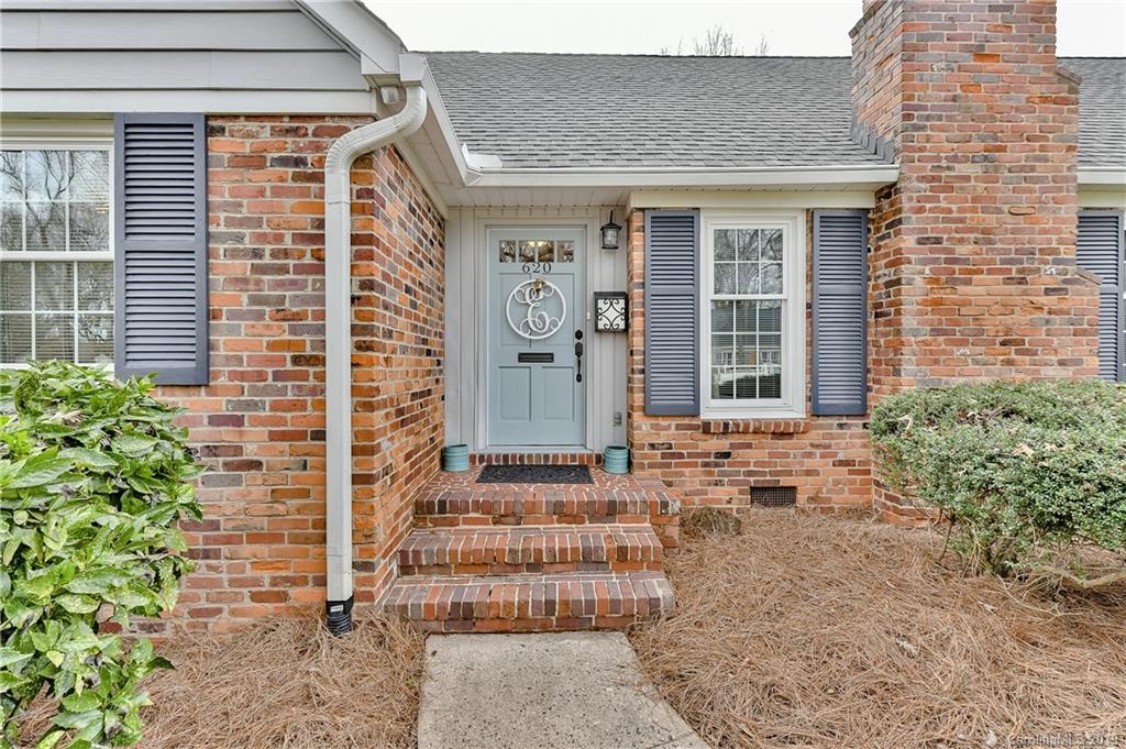 620 Sandridge Road Charlotte, NC 28210 - Photo 2 of 36